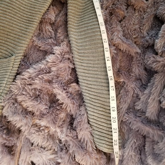 VINCE CAMUTO 100% Cotton Ribbed Pocketed Sweater - Picture 6 of 6